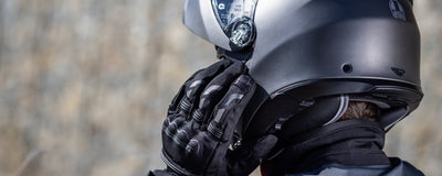 Why you should travel with an intercom and which one to choose for your touring helmet